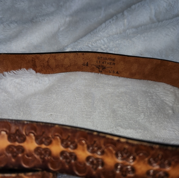 Genuine Leather Belt - Picture 3 of 4